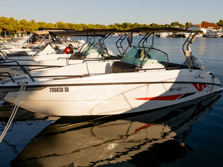 Location bateau Sibenik pas cher Northmaster 685 Cruiser