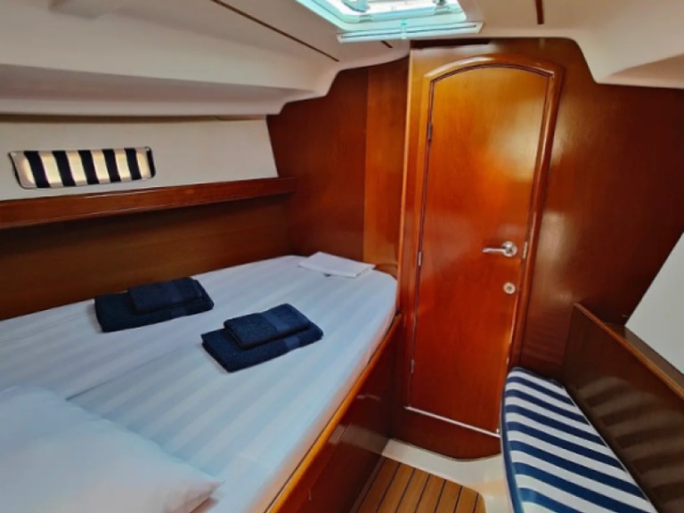 Location à Kallithéa - Bénéteau Oceanis 393 Clipper sur SamBoat
