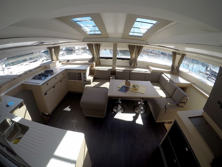 Louez un Fountaine Pajot Elba 45 à Sibenik