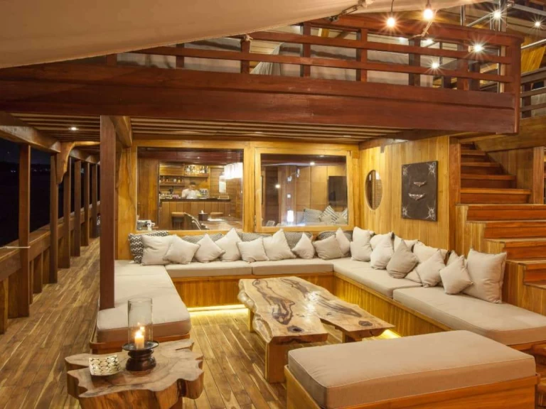 Location Yacht à Sorong -  Prana by Atzaro