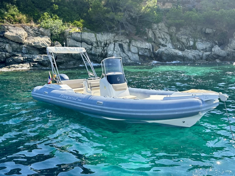 Capelli Tempest 700 a louer à Roses