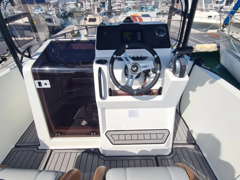 Location à Les Sables-d'Olonne - Bénéteau Flyer 7 SPACEdeck sur SamBoat