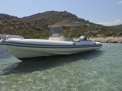 Bareboat Rental RIB Capelli with a boat licence
