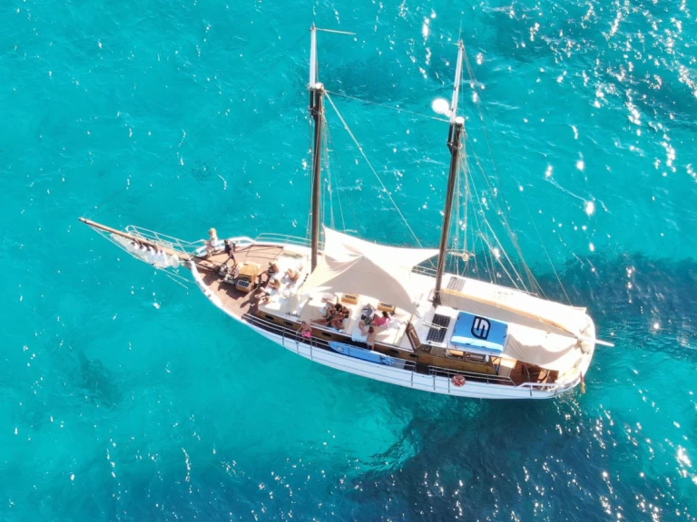 Location bateau Custom Made GOLETTA TURCA à Marina Formentera sur Samboat