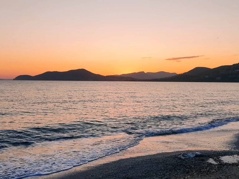 Louez un Dufour Dufour 485 Grand Large à Port de Hyères (St Pierre)