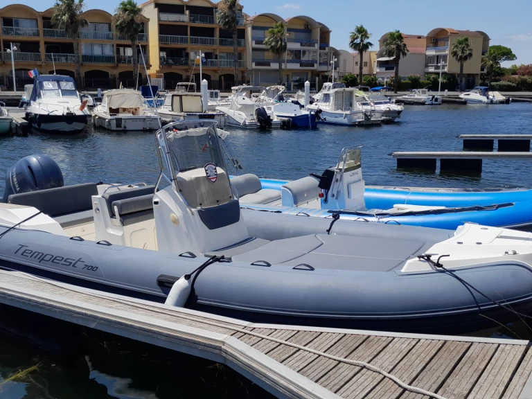 Capelli Tempest 700 a louer à Gruissan