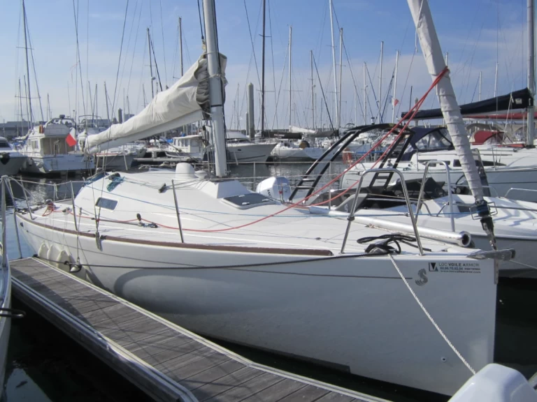 Louez un First 27.7 (2 cab) First 27.7 à Port-Haliguen