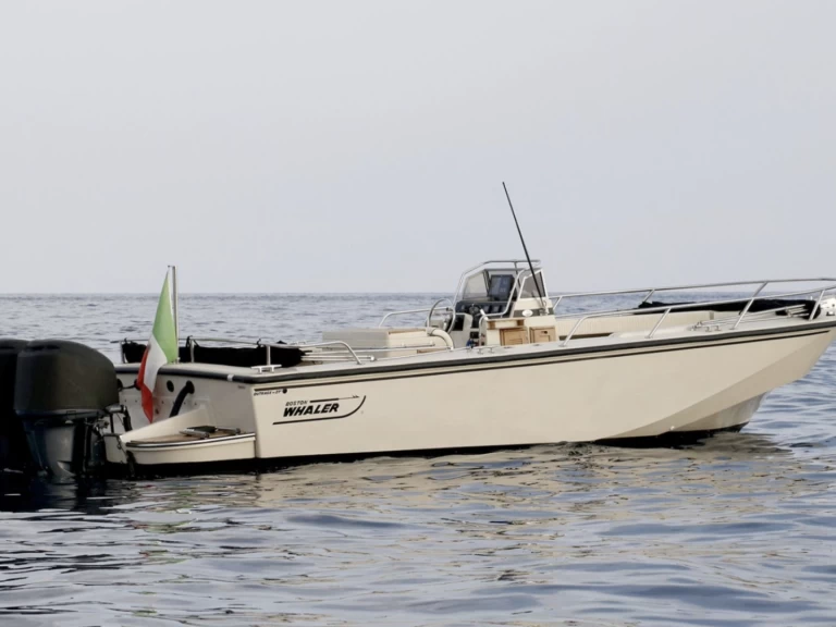 Location Bateau à moteur à Taormina - Boston Whaler Boston Whaler 27 Outrage