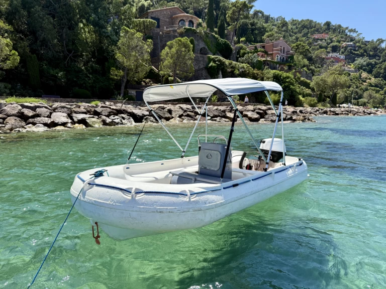 Louer Bateau à moteur avec ou sans skipper Fun Yak à Théoule-sur-Mer