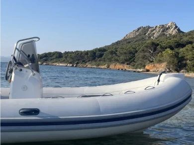 Noleggio barche Hyères economico Tempest 626 Luxe
