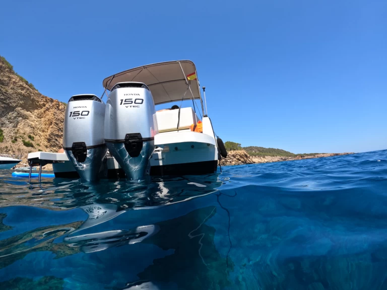 Zephyr Zephyr 800 a louer à Santa Eulària des Riu