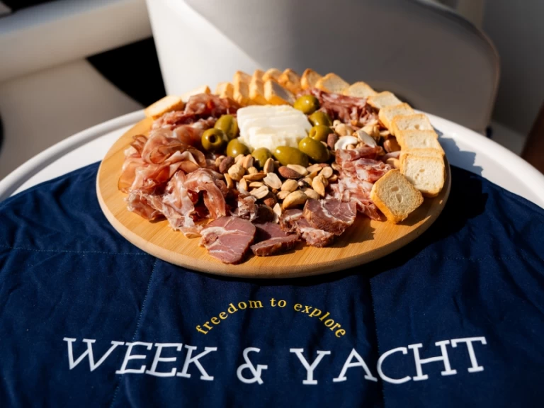 Louer Bateau à moteur avec ou sans skipper Sea Ray à Porto