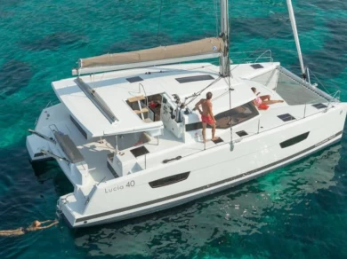 Noleggiare una Lucia 40 a Cannes