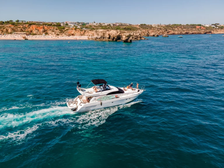 Location à Vilamoura - Azimut Azimut 58 Fly sur SamBoat
