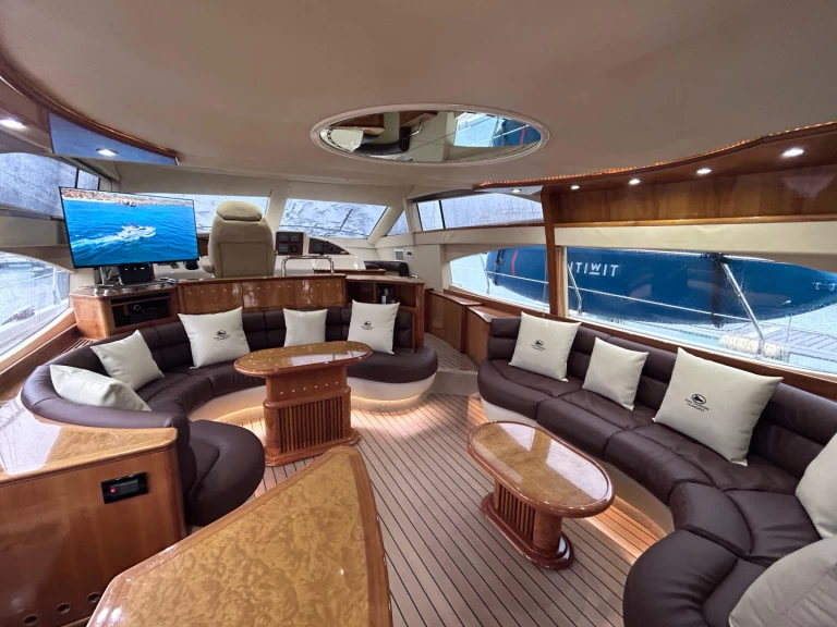 Location bateau Azimut Azimut 58 Fly à Vilamoura sur Samboat