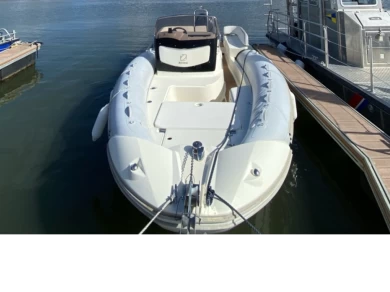 Zodiac NZ-O 760 in Cap Ferret on SamBoat