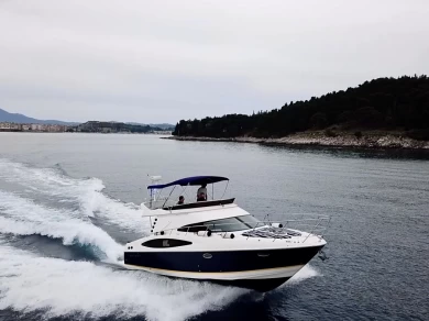 Motorboat for rent Benítses at the best price