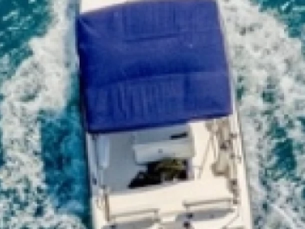 Bateau à moteur à louer à La Spezia au meilleur prix