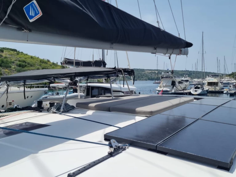 Neel Neel 47 a louer à Punat