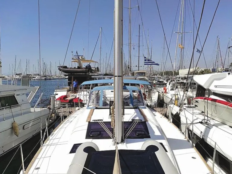 Louez un Dufour Dufour 460 Grand Large à Álimos