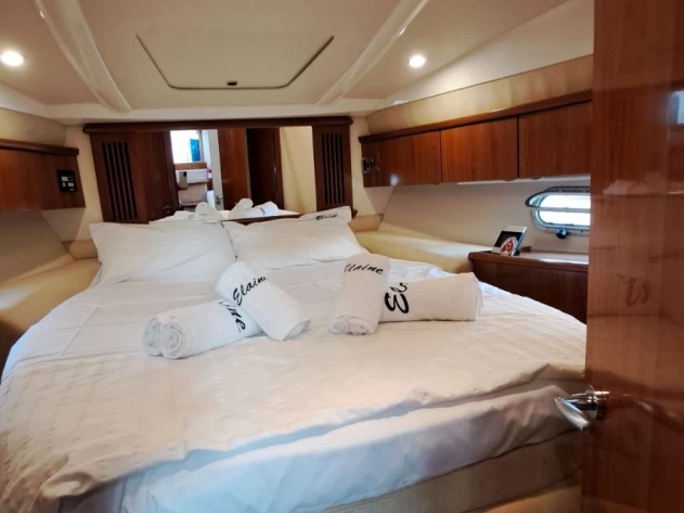 Location bateau Sealine Sealine S38 à Álimos sur Samboat