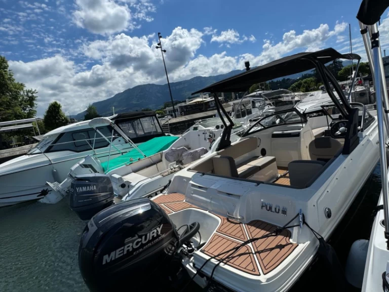 Location bateau Grand Port d'Aix-les-Bains pas cher VR4