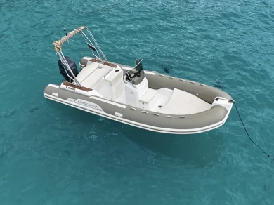 Noleggio barche Capelli Tempest 626 Limited a Saint-Florent su Samboat