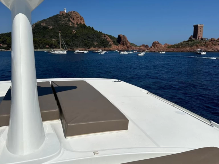 Location bateau Cannes pas cher Lagoon 40