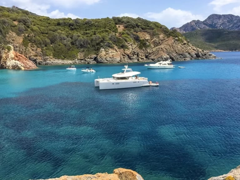 Location Catamaran à Cannes - Lagoon Lagoon 40