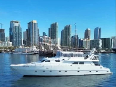 Noleggio barche Custom 100 a Long Beach su Samboat