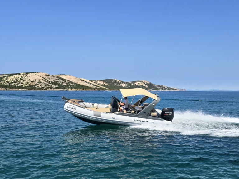 Location bateau Grginić Shark 23 à Novalja sur Samboat