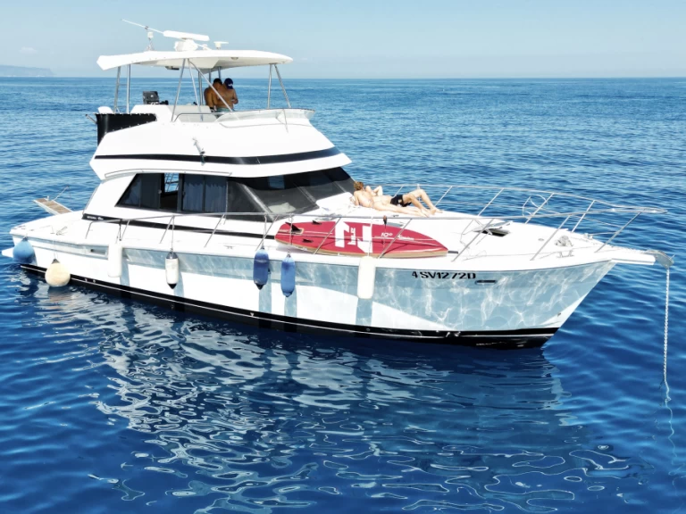 Riviera 43 open flybridge  a louer à Alassio