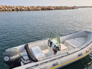 RIB for rent L'Estaque at the best price