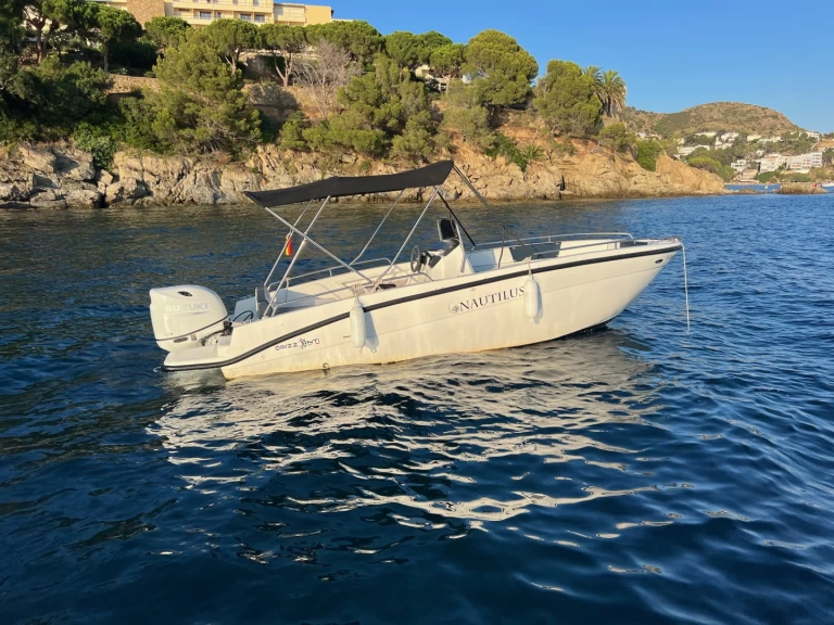 Location bateau Orizzonti Nautilus 670 à Empuriabrava sur Samboat