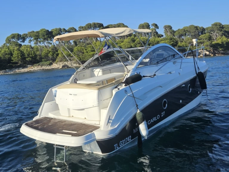 Location à Mandelieu-la-Napoule - Bénéteau Monte Carlo 27 sur SamBoat