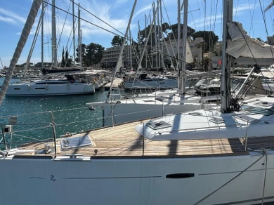 Noleggio Barca a vela con o senza skipper Bénéteau a Hyères