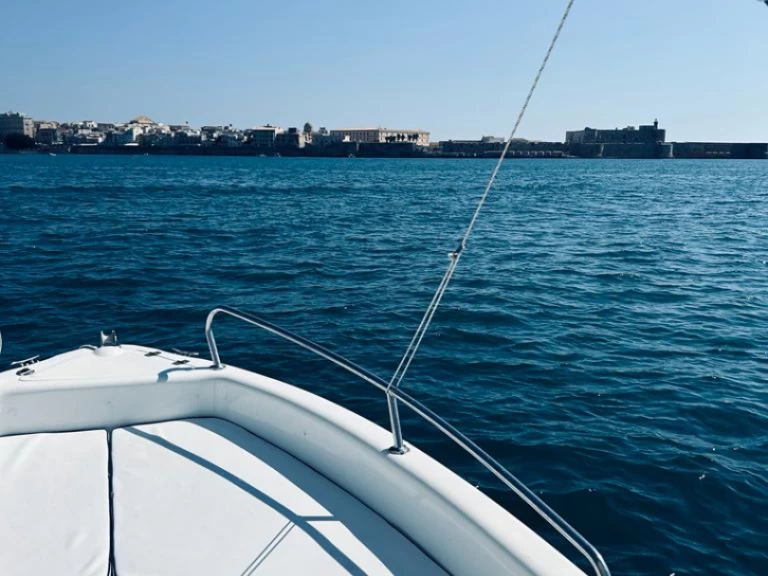 Louez un Allegra Boats Open 510 à Siracusa