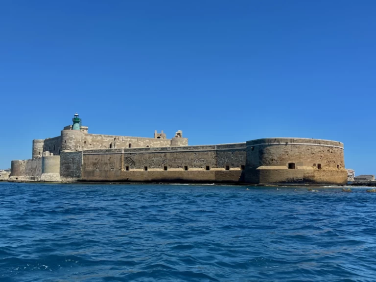 Location bateau Siracusa pas cher Open 510