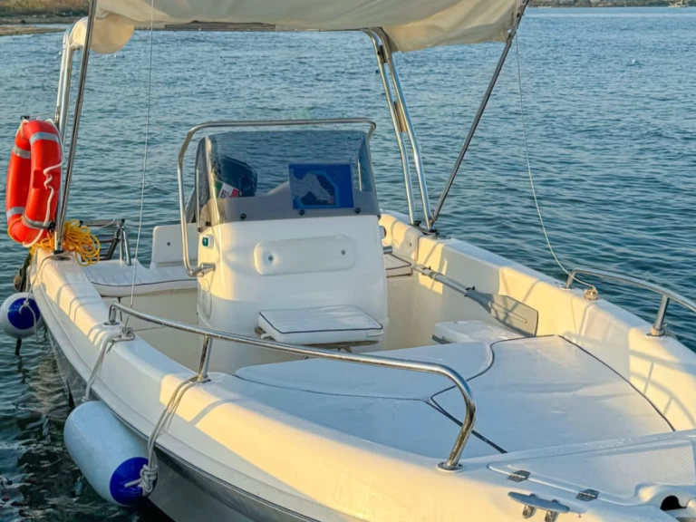 Location bateau Allegra Boats Open 510 à Siracusa sur Samboat