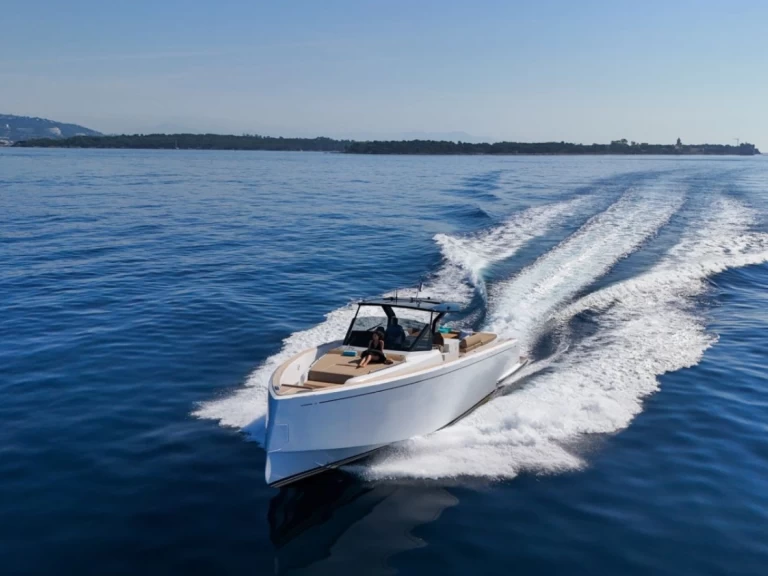 Location à Cannes - Pardo Yachts Pardo 50 sur SamBoat