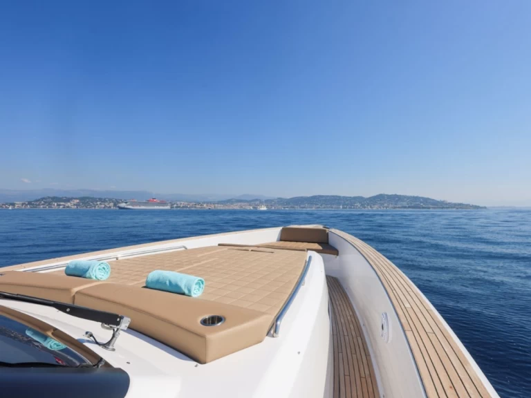 Louez un Pardo Yachts Pardo 50 à Cannes