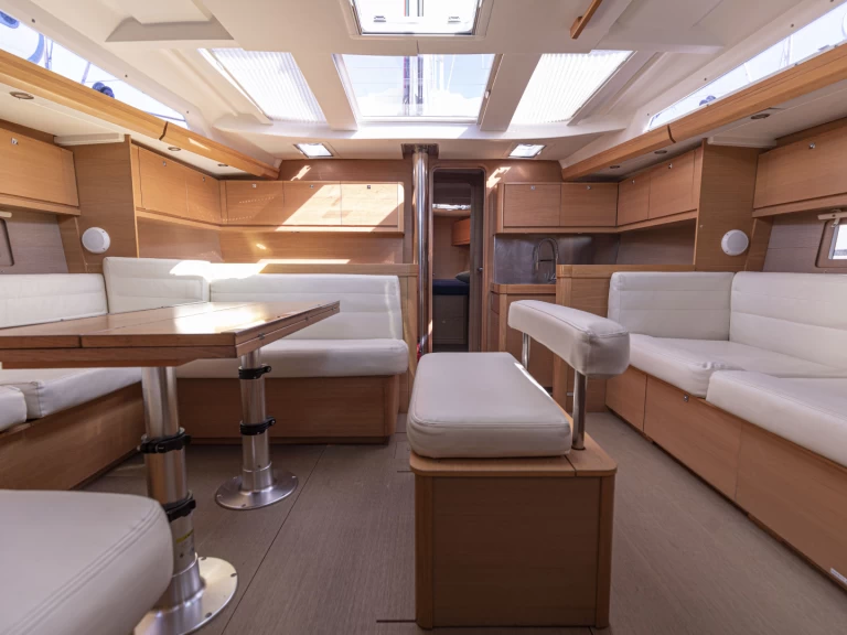 Louer Voilier avec ou sans skipper Dufour à San Vincenzo