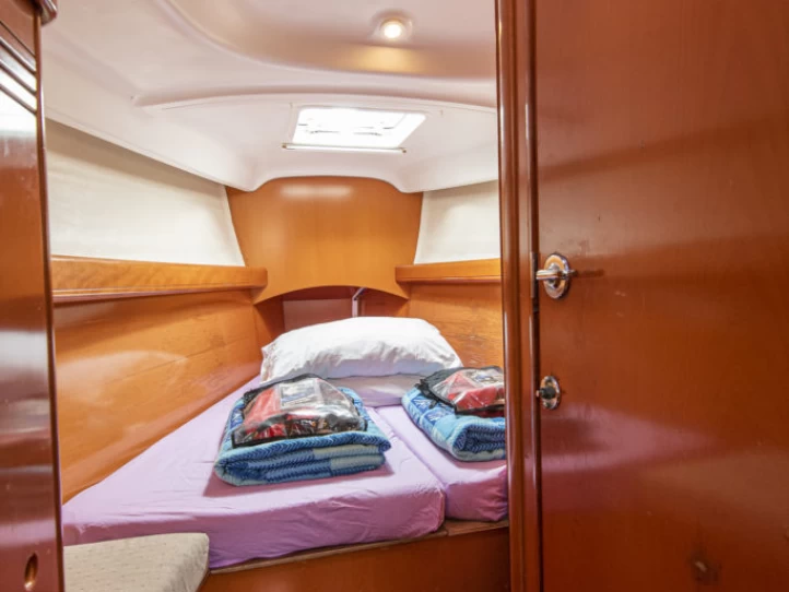 Louez un Bénéteau First 40.7 à San Vincenzo