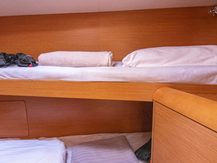 Location à San Vincenzo - Jeanneau Sun Odyssey 439 sur SamBoat