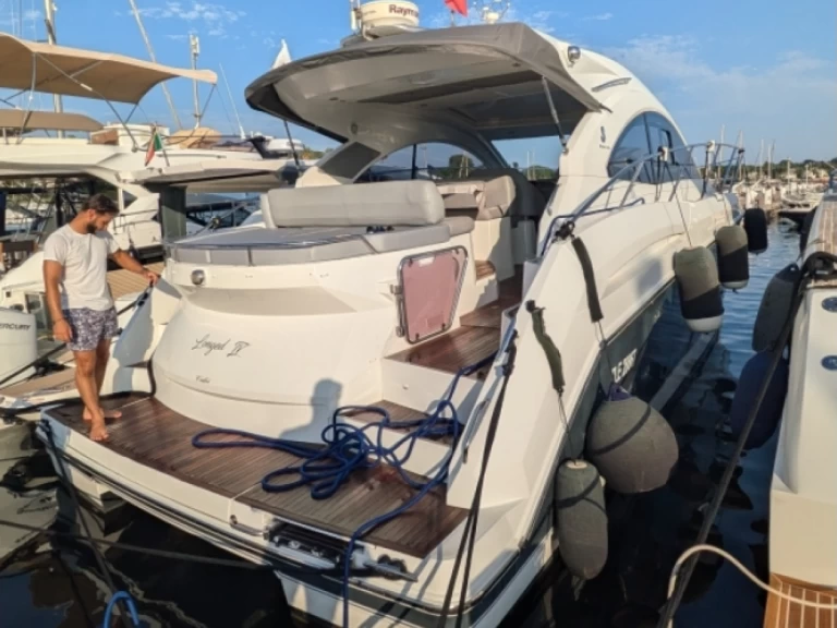 Location bateau MonteCarloYachts 42 à Monaco sur Samboat