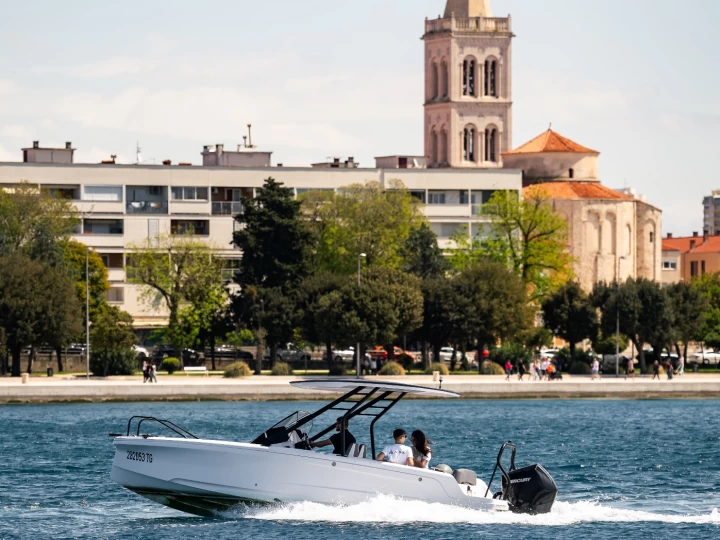 Location bateau Axopar 22 T-TOP à Zadar sur Samboat