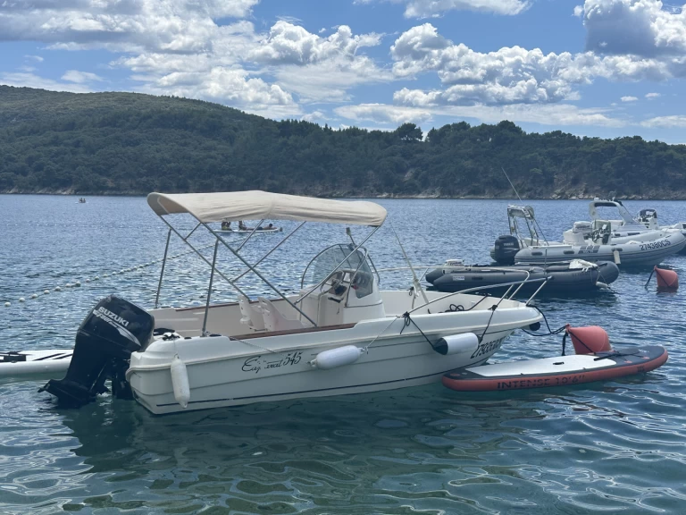 Location à Cres - Jeanneau Cap Camarat 545 Open sur SamBoat