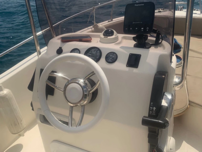 Louez un Ferrario Winnebago  à Celle Ligure