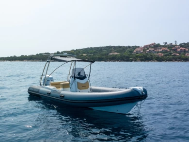 Noleggio a Porto Pollo – MAR SEA MAR SEA 570 su SamBoat