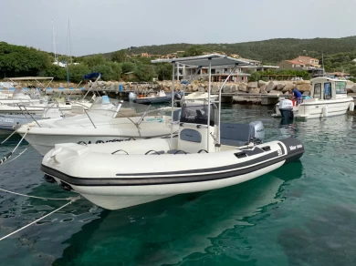 Noleggio barche Porto Pollo economico Marsea SP 90